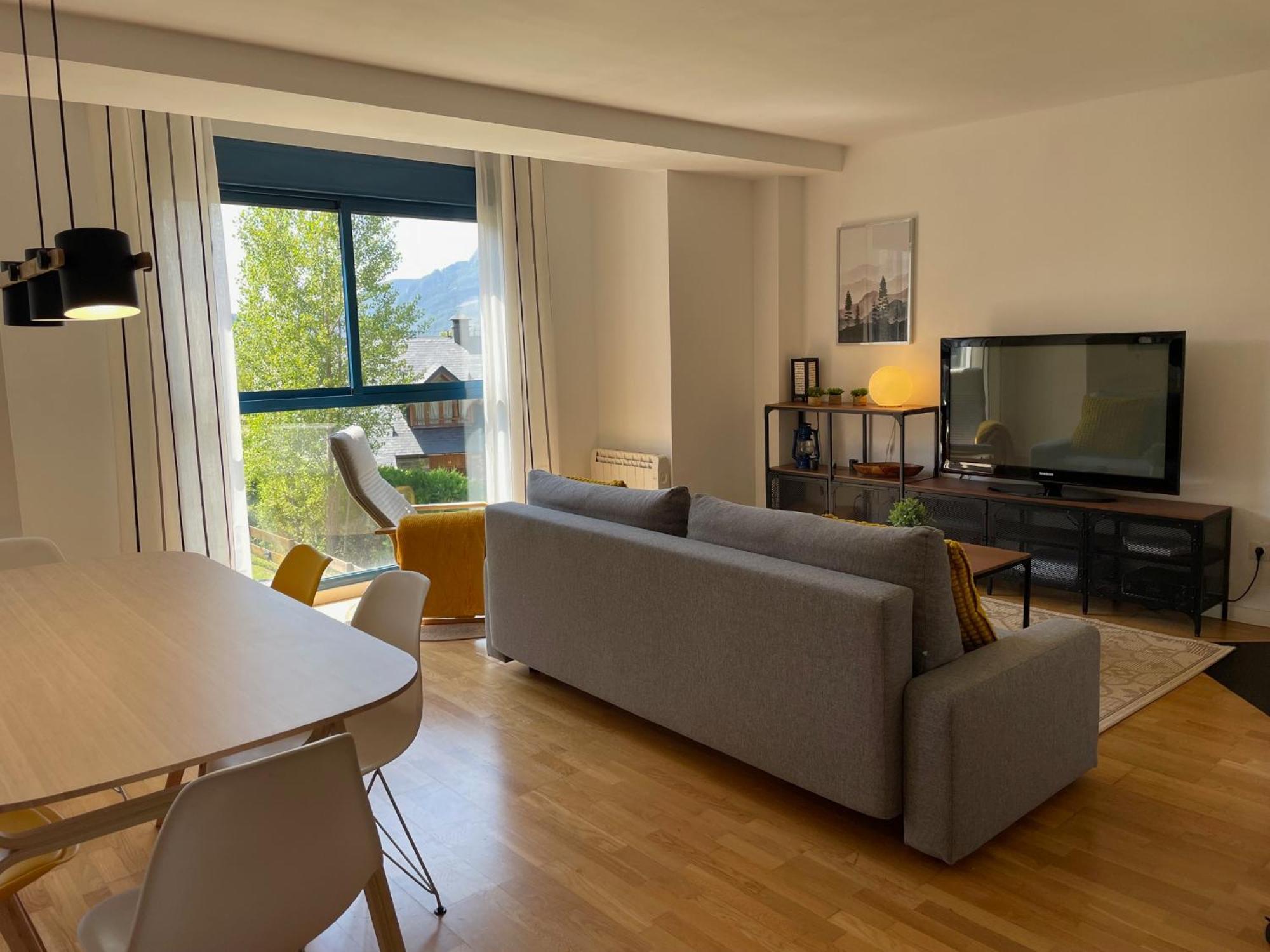 Ventanal De Saras Petfriendly Garaje Trastero Y Chimenea - Arafita Apartamentos Panticosa Exterior foto
